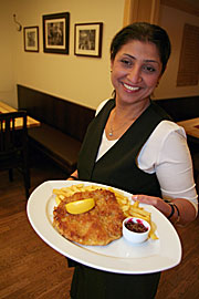 hier gibt es Schnitzel in allen Variationen (Foto: Martin Schmitz)